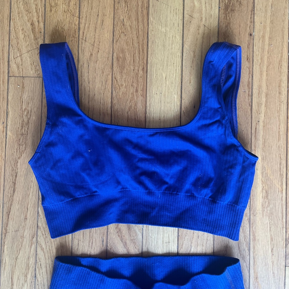 Blue 2 Piece Ribbed Matching Workout Set - Picture 2 of 7